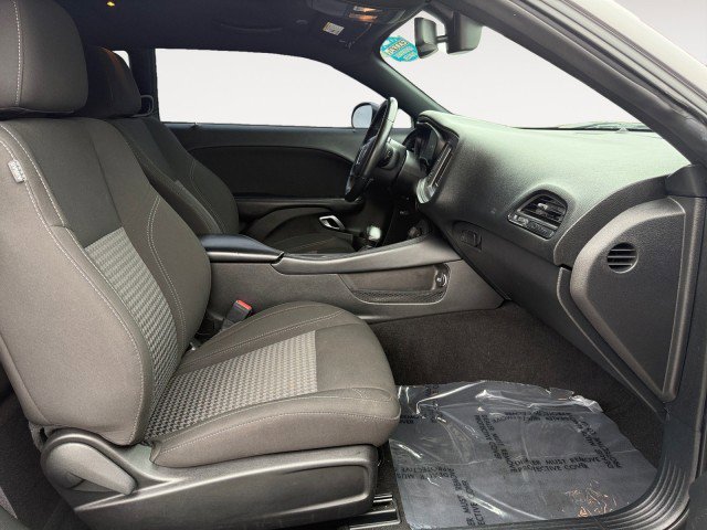 Used 2023 Dodge Challenger SXT w/ Blacktop Package image 10