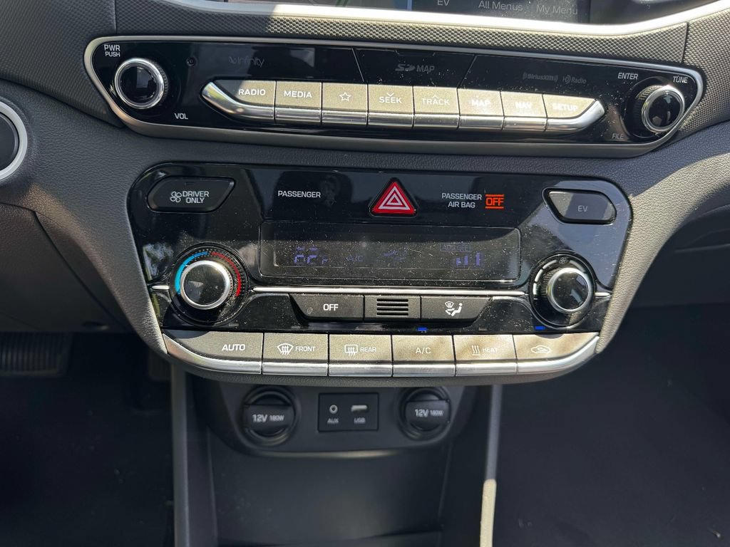 Used 2019 Hyundai Ioniq Limited FWD image 28