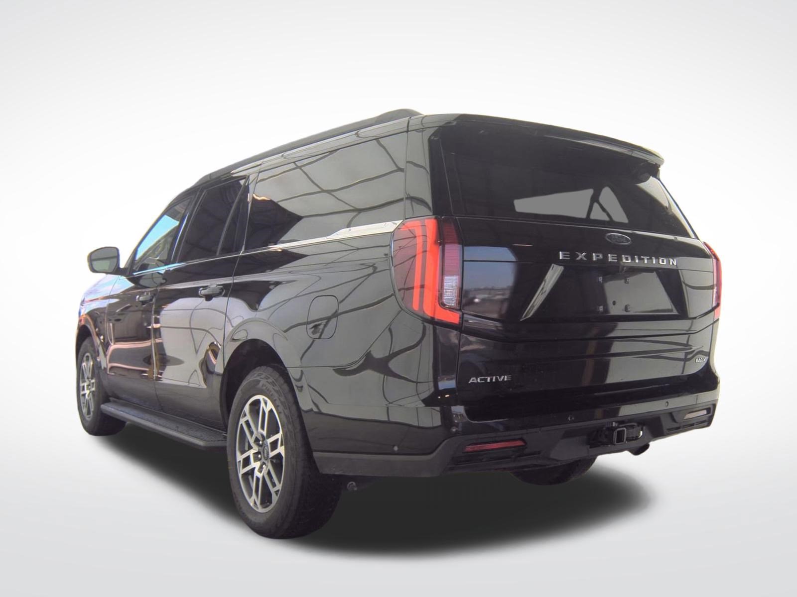 Used 2025 Ford Expedition Max Active AWD/4WD image 8