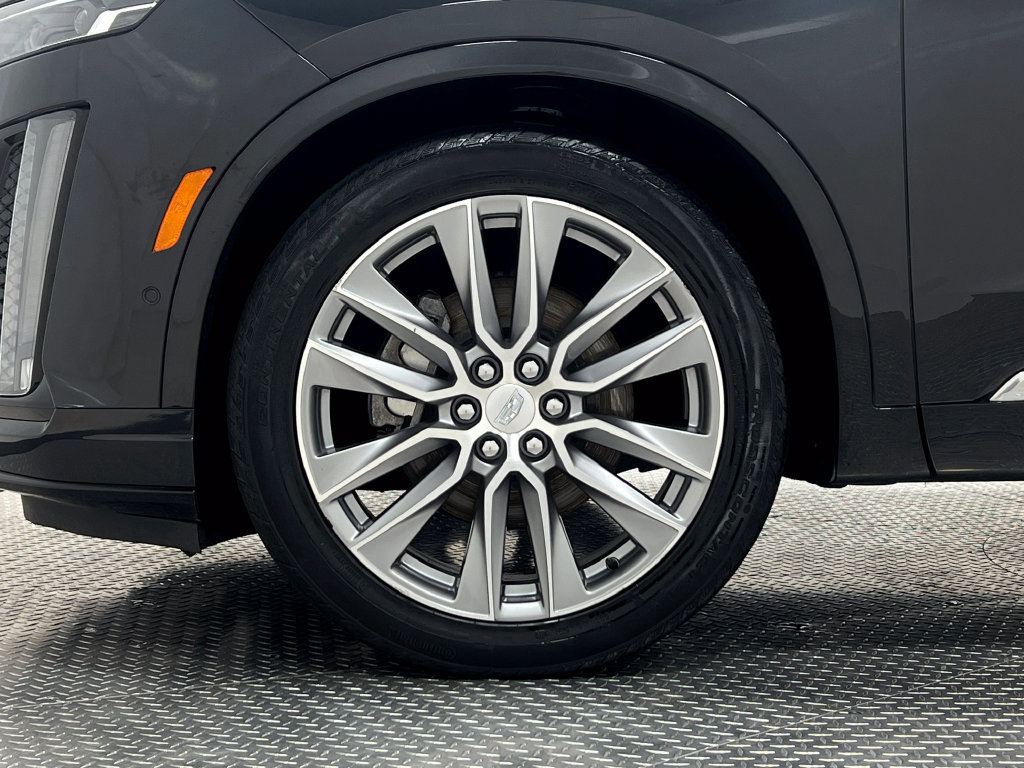 Used 2020 Cadillac XT6 Sport w/ Platinum Package AWD/4WD image 42