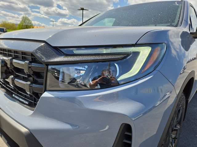 New 2026 Honda Ridgeline Black Edition image 7
