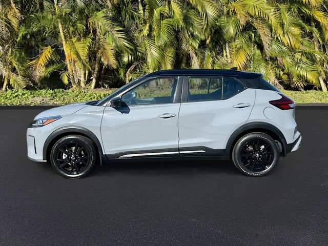 Used 2023 Nissan Kicks SR w/ SR Premium Package image 8