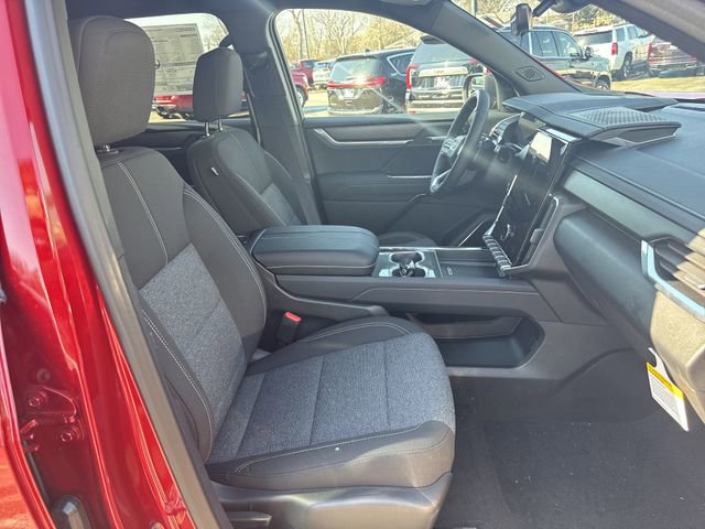 New 2026 GMC Acadia Elevation w/ Super Cruise Package FWD image 26