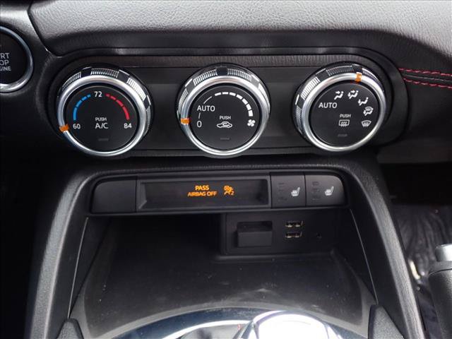 Used 2019 MAZDA MX-5 Miata Grand Touring RWD image 15