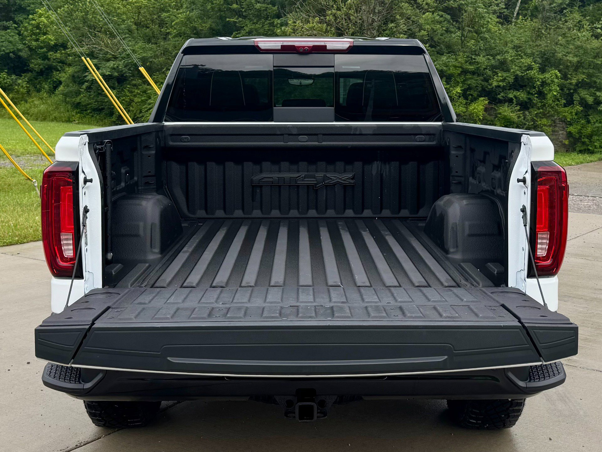 Used 2024 GMC Sierra 1500 AT4X image 68