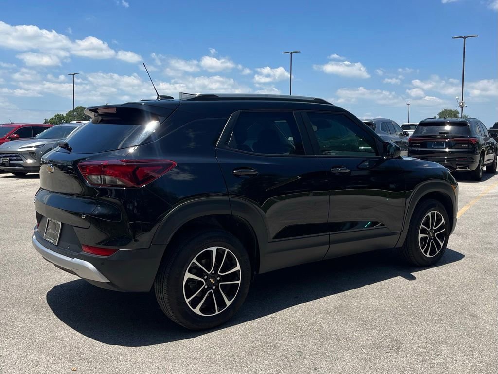 New 2026 Chevrolet TrailBlazer LT w/ Convenience Package AWD/4WD image 5