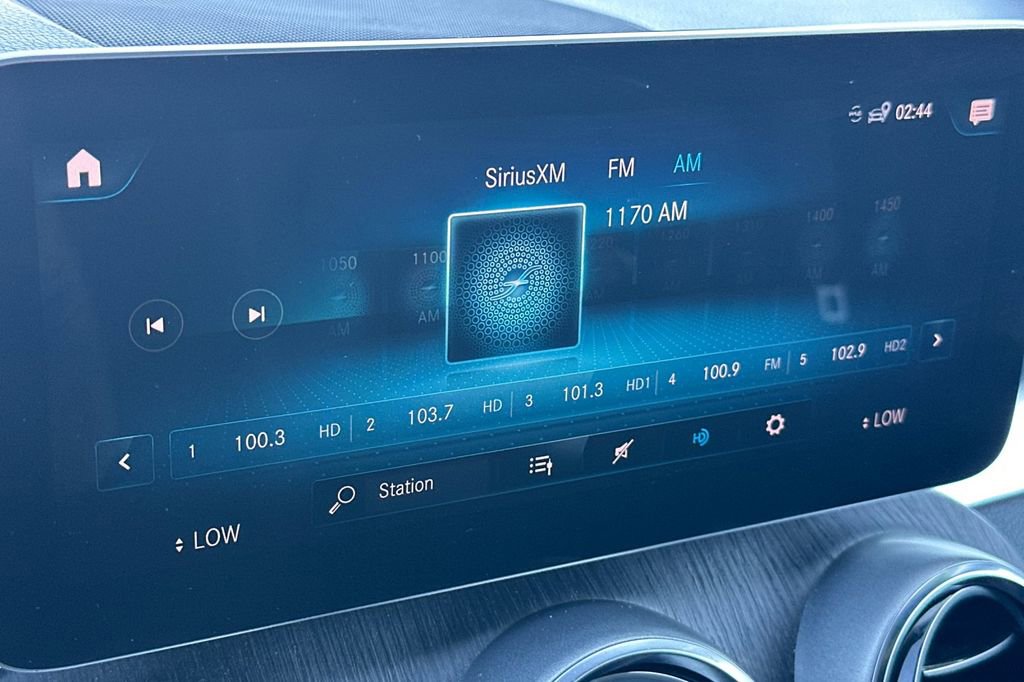 Used 2020 Mercedes-Benz GLC 300 4MATIC image 21