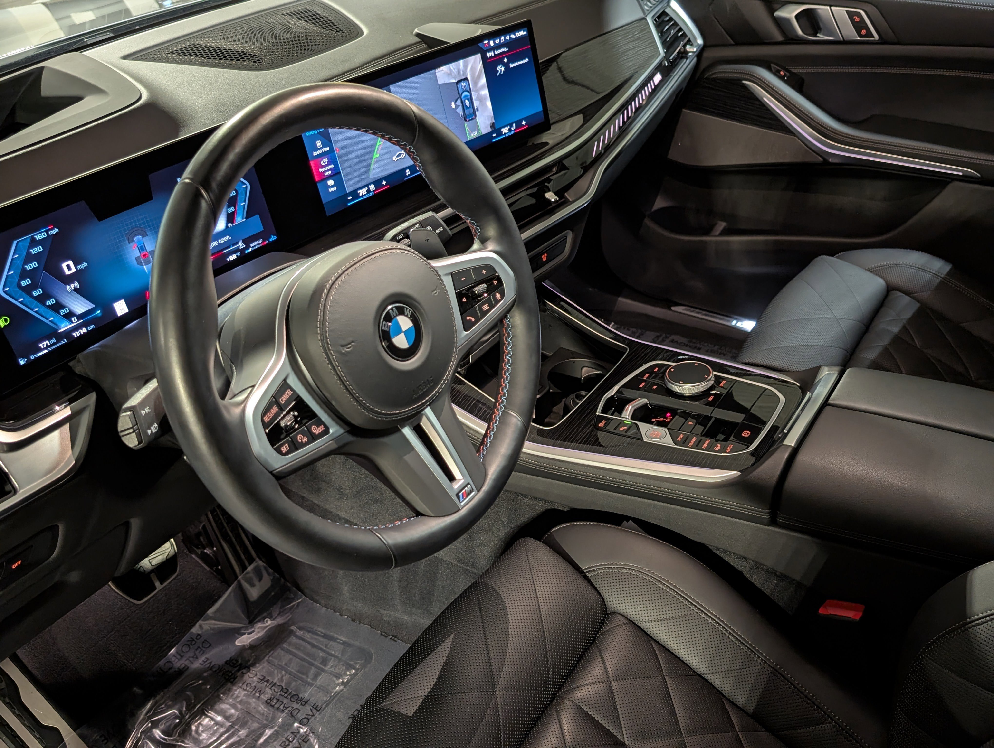 Used 2024 BMW X5 M60i w/ Climate Comfort Package image 4