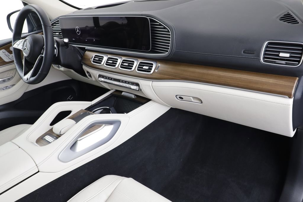 Used 2026 Mercedes-Benz GLE 580 4MATIC image 22