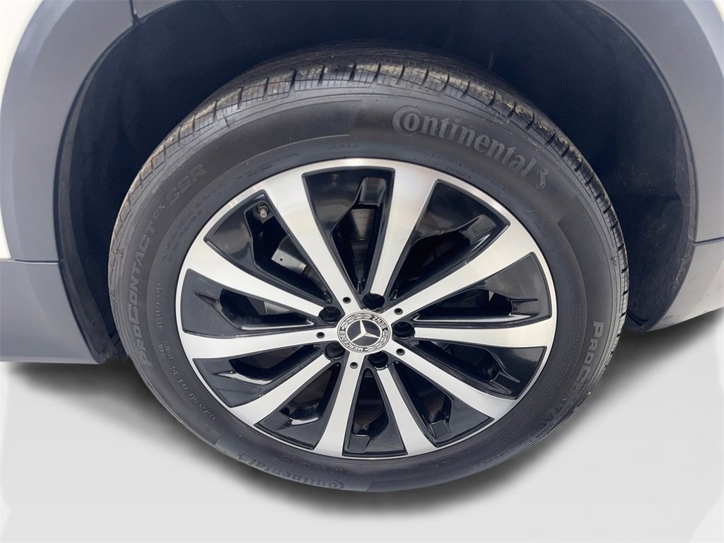 Used 2022 Mercedes-Benz GLB 250 w/ Premium Package Lite image 78