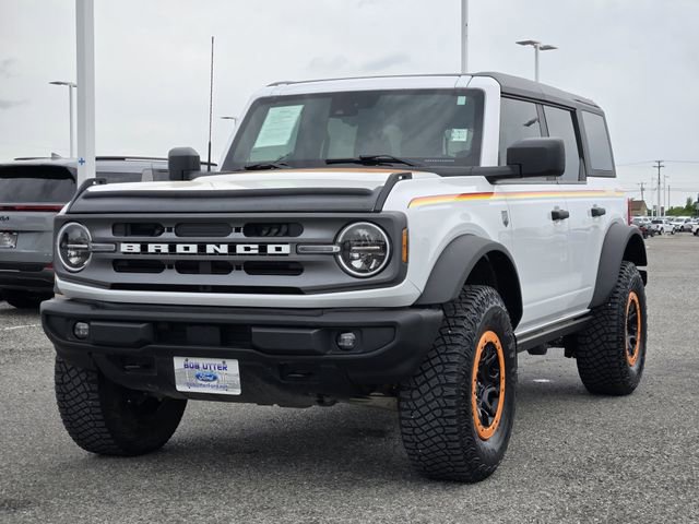 Certified 2023 Ford Bronco Big Bend w/ Sasquatch Package AWD/4WD image 3