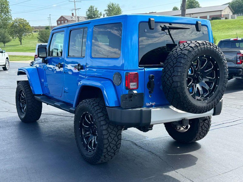 Used 2015 Jeep Wrangler Unlimited Sahara w/ Connectivity Group AWD/4WD image 6