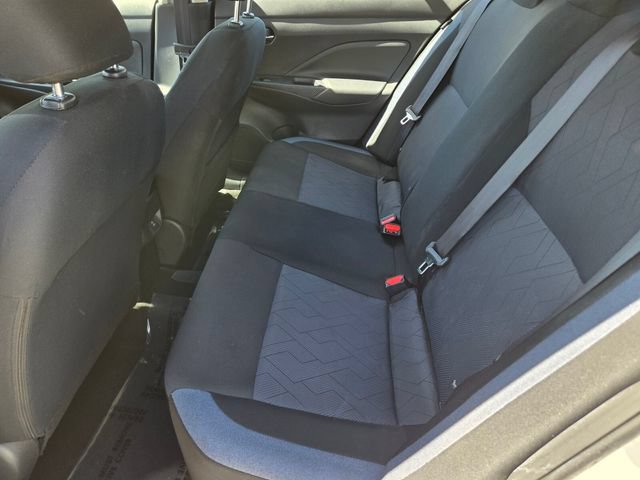 Used 2024 Nissan Versa SV FWD image 15