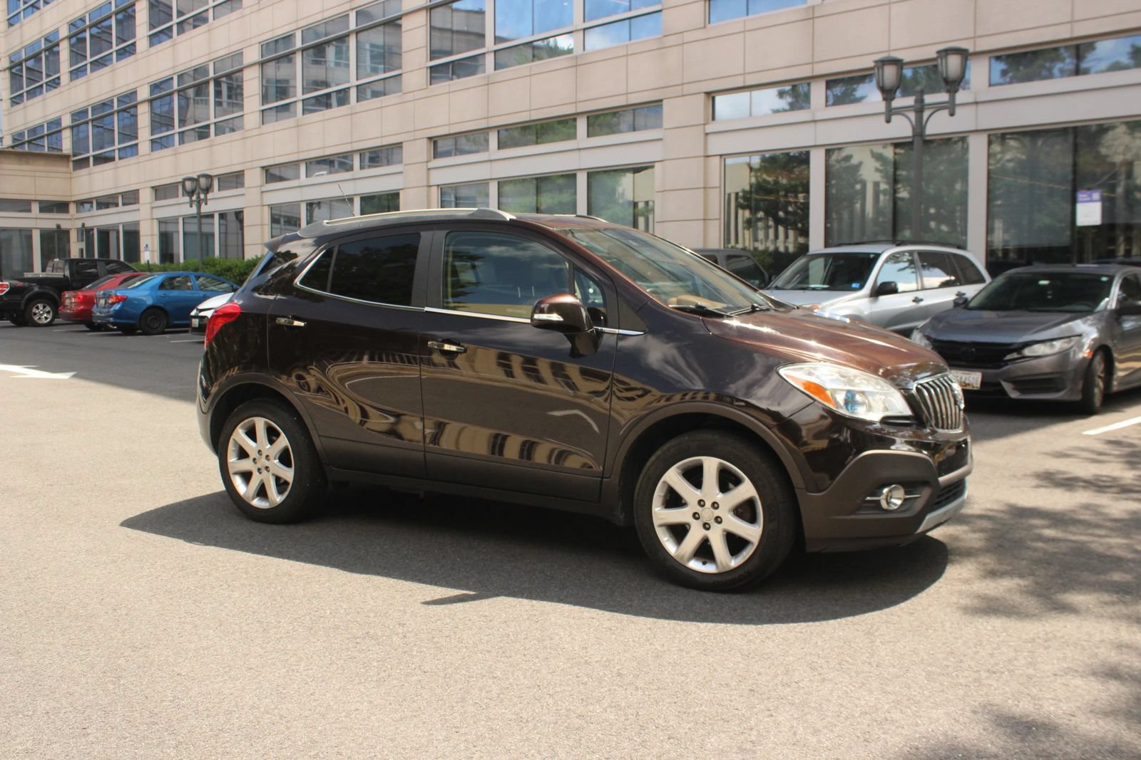 Used 2015 Buick Encore Premium AWD/4WD image 2