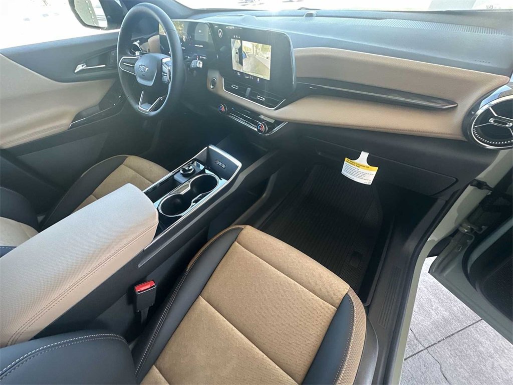 New 2026 Chevrolet Equinox ACTIV w/ Convenience Package III image 28