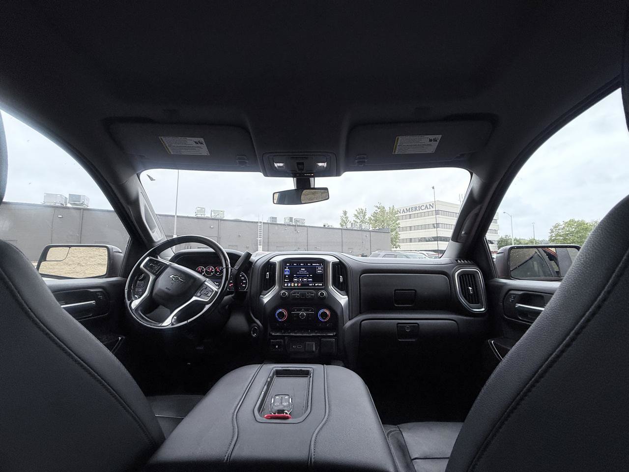 Used 2019 Chevrolet Silverado 1500 LT Trail Boss AWD/4WD image 13