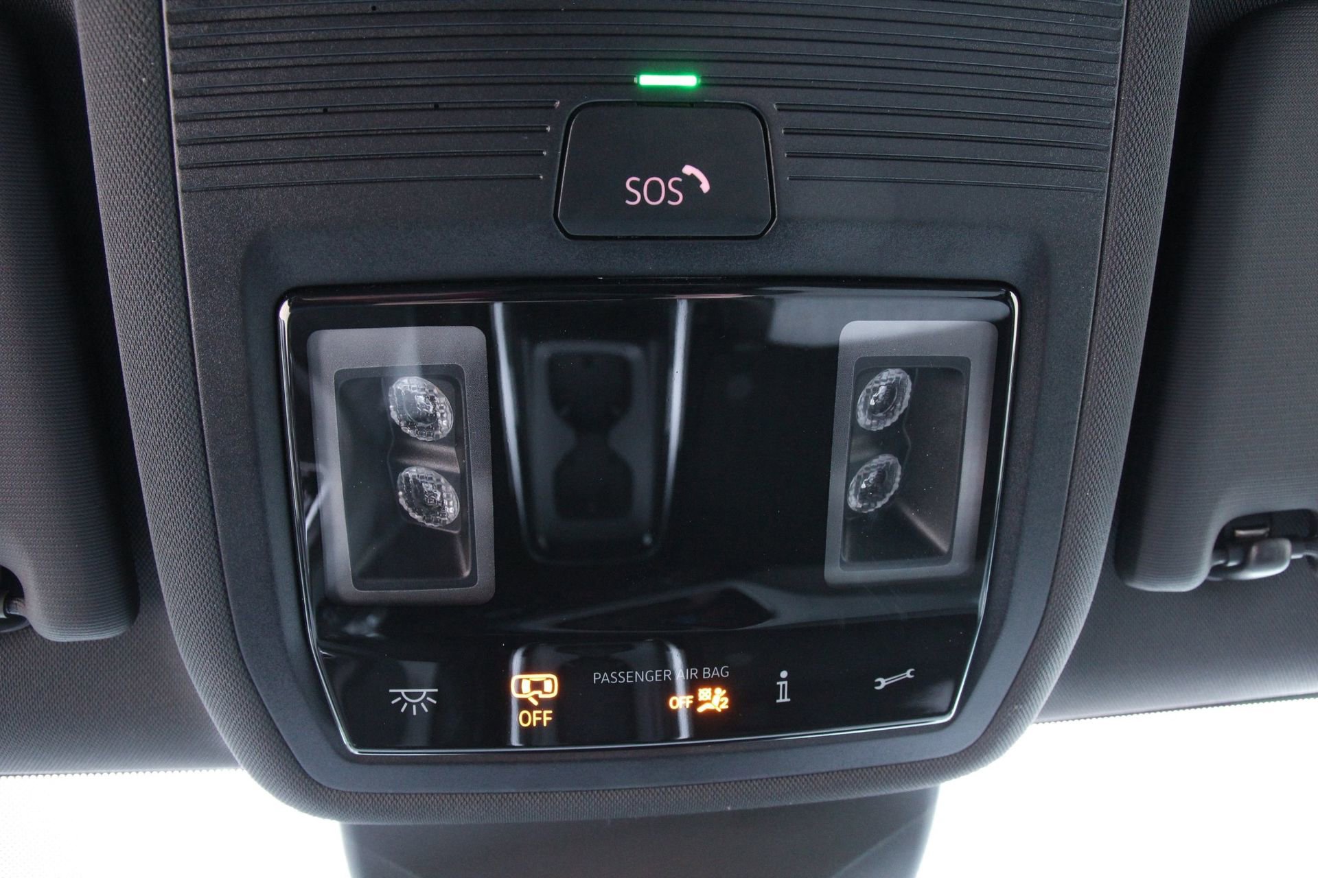 New 2025 Volkswagen ID.4 Pro AWD/4WD image 21
