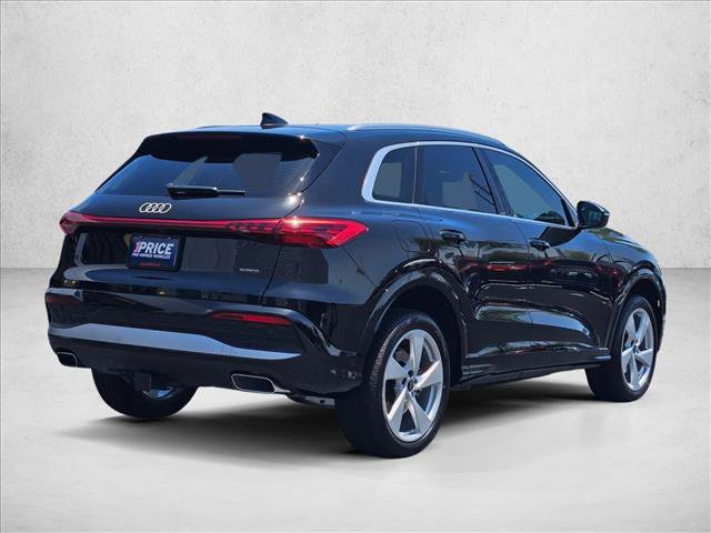 Certified 2025 Audi Q5 Premium AWD/4WD image 5