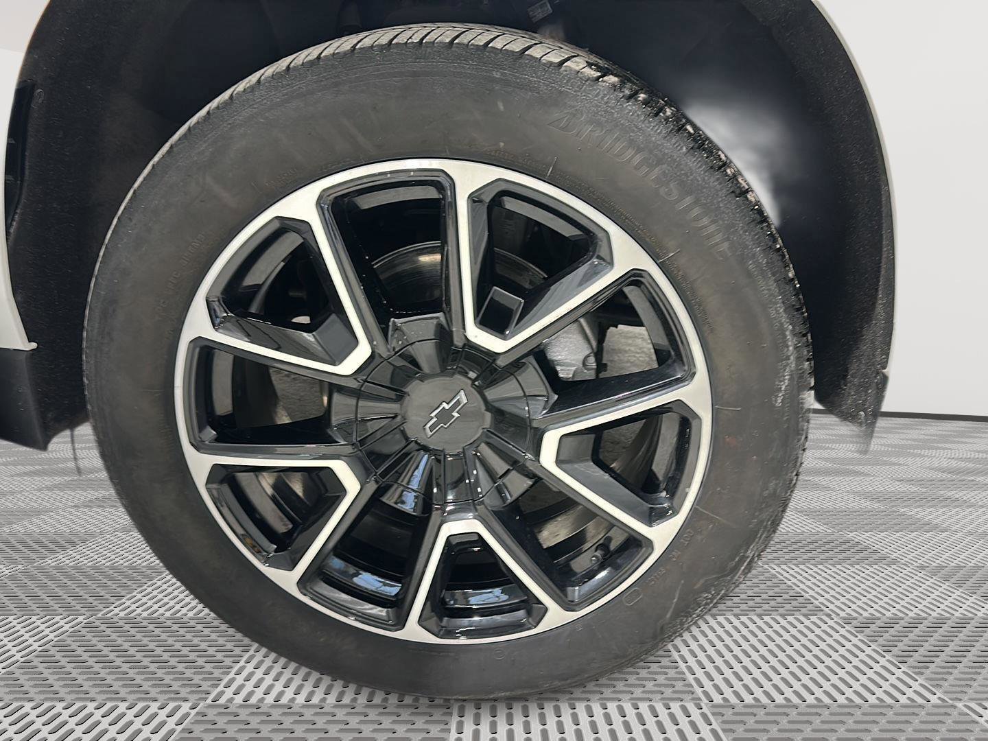 Used 2024 Chevrolet Tahoe RST w/ Luxury Package image 31