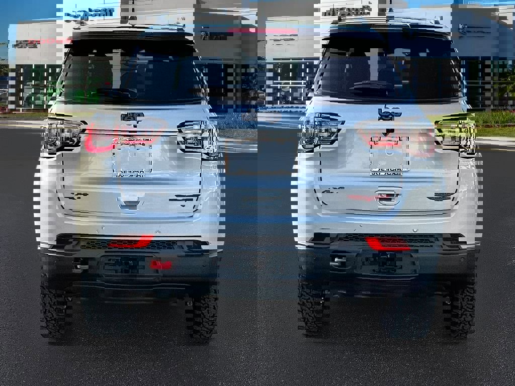 New 2026 Jeep Compass Trailhawk w/ Trailer Tow Group image 6