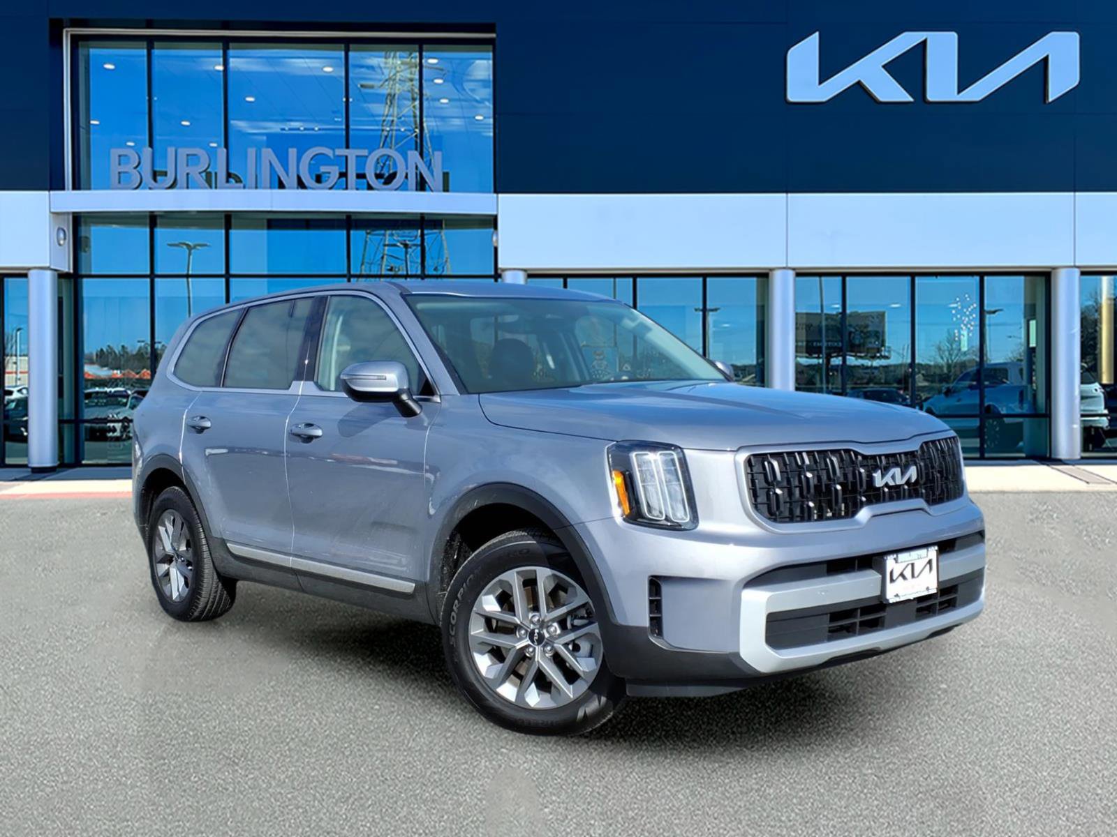 Certified 2025 Kia Telluride LX image 1