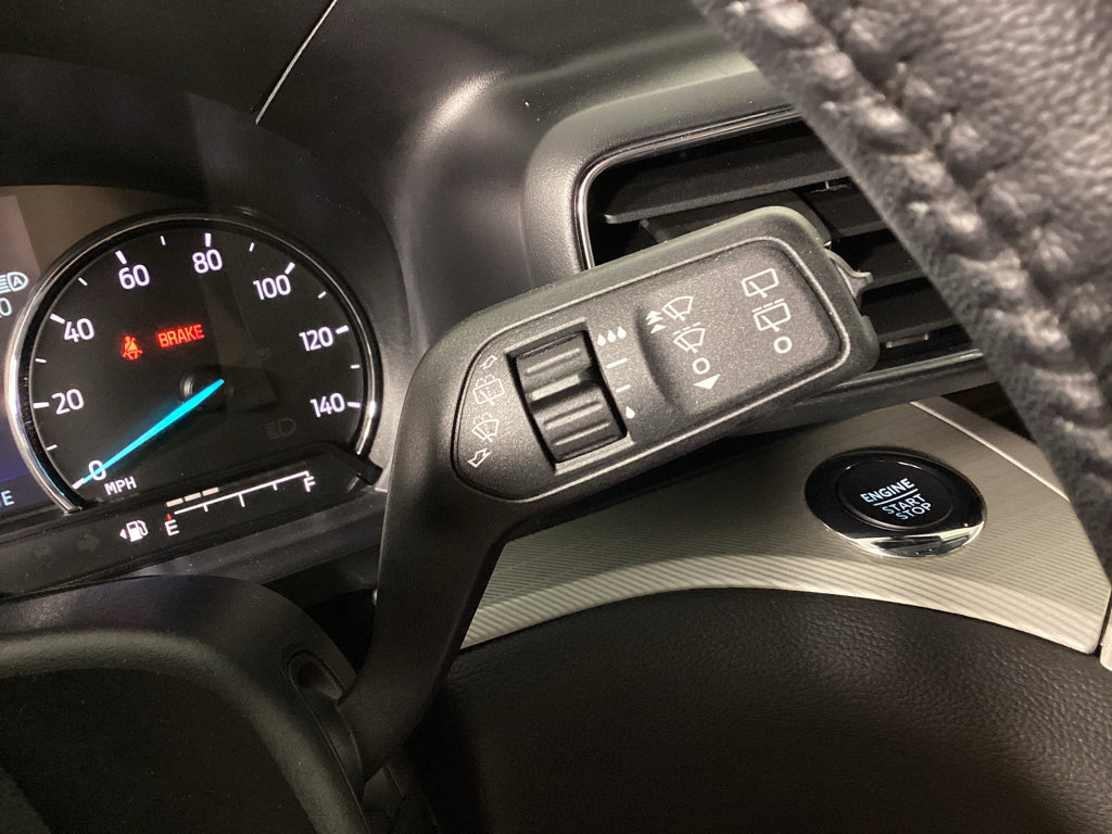 Used 2023 Ford Explorer XLT w/ Equipment Group 202A AWD/4WD image 25