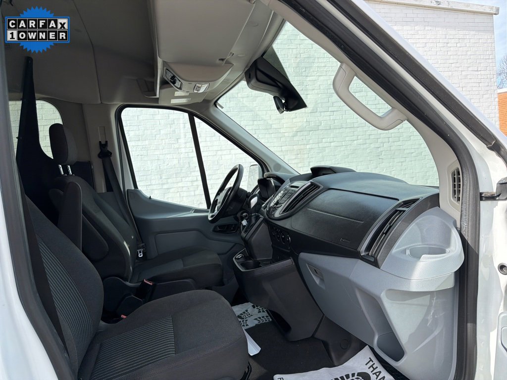 Used 2018 Ford Transit 150 XLT image 12