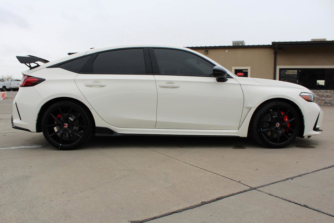 Used 2025 Honda Civic Type R image 21