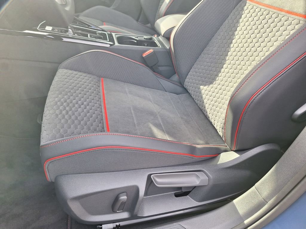 New 2026 Volkswagen GTI SE image 10