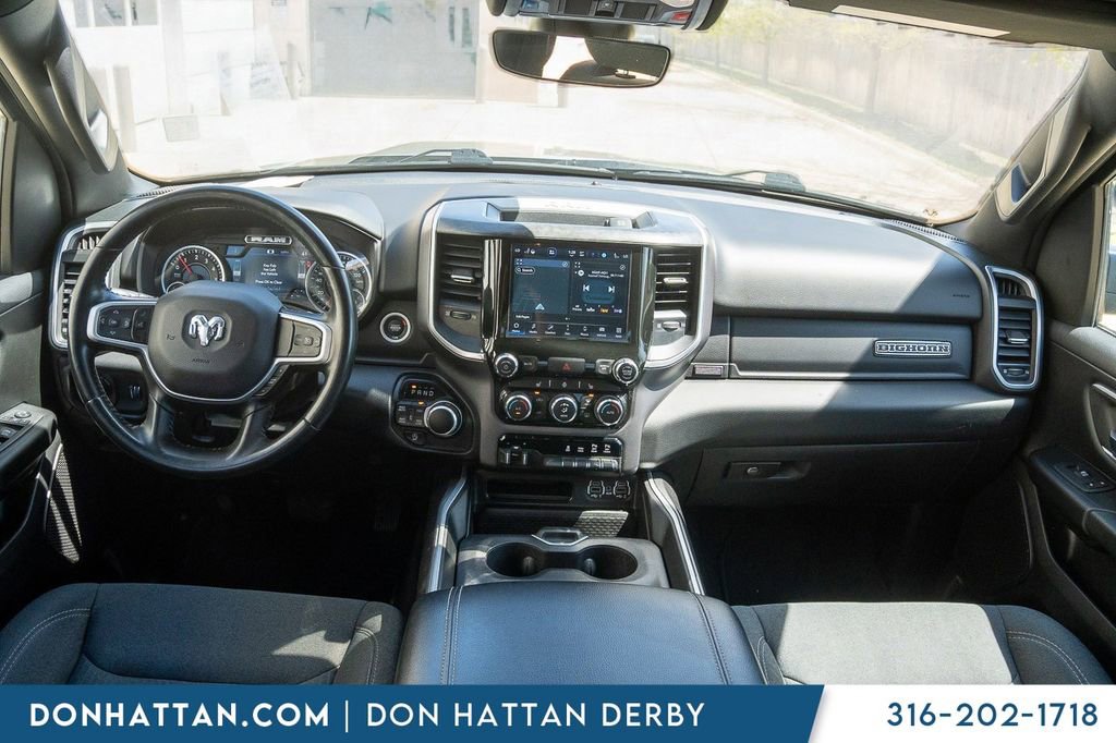 Used 2022 RAM 1500 Big Horn AWD/4WD image 3