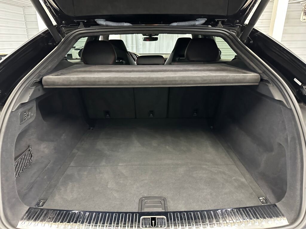 Used 2020 Lamborghini Urus image 30