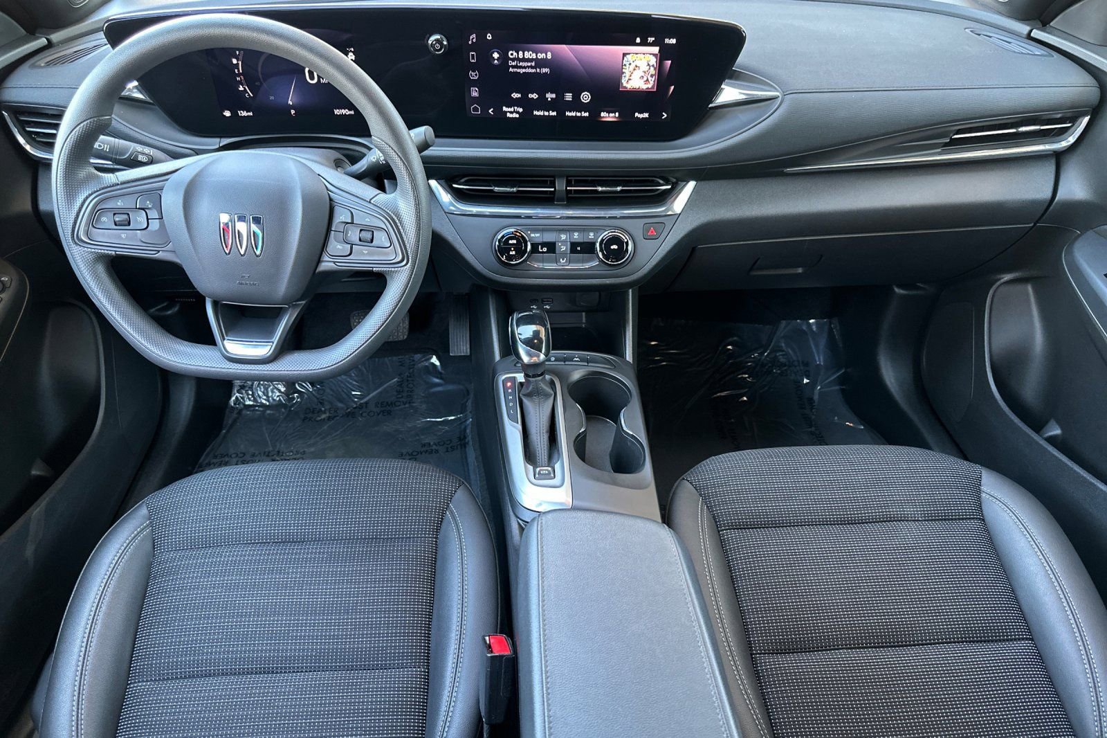 Certified 2025 Buick Envista Preferred image 13