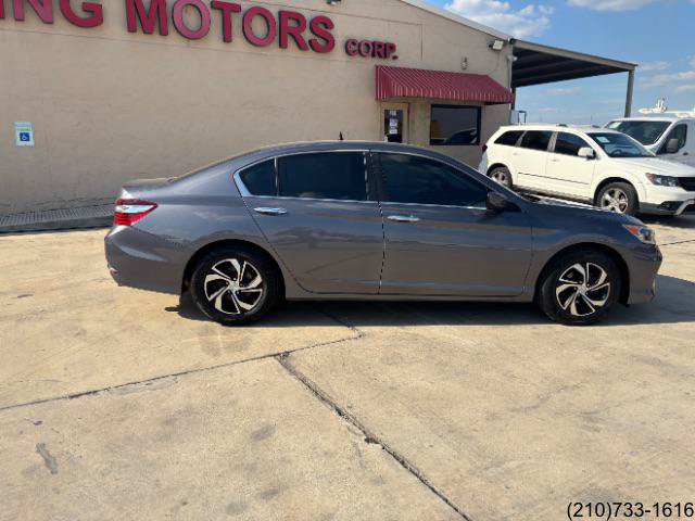 Used 2016 Honda Accord LX image 8