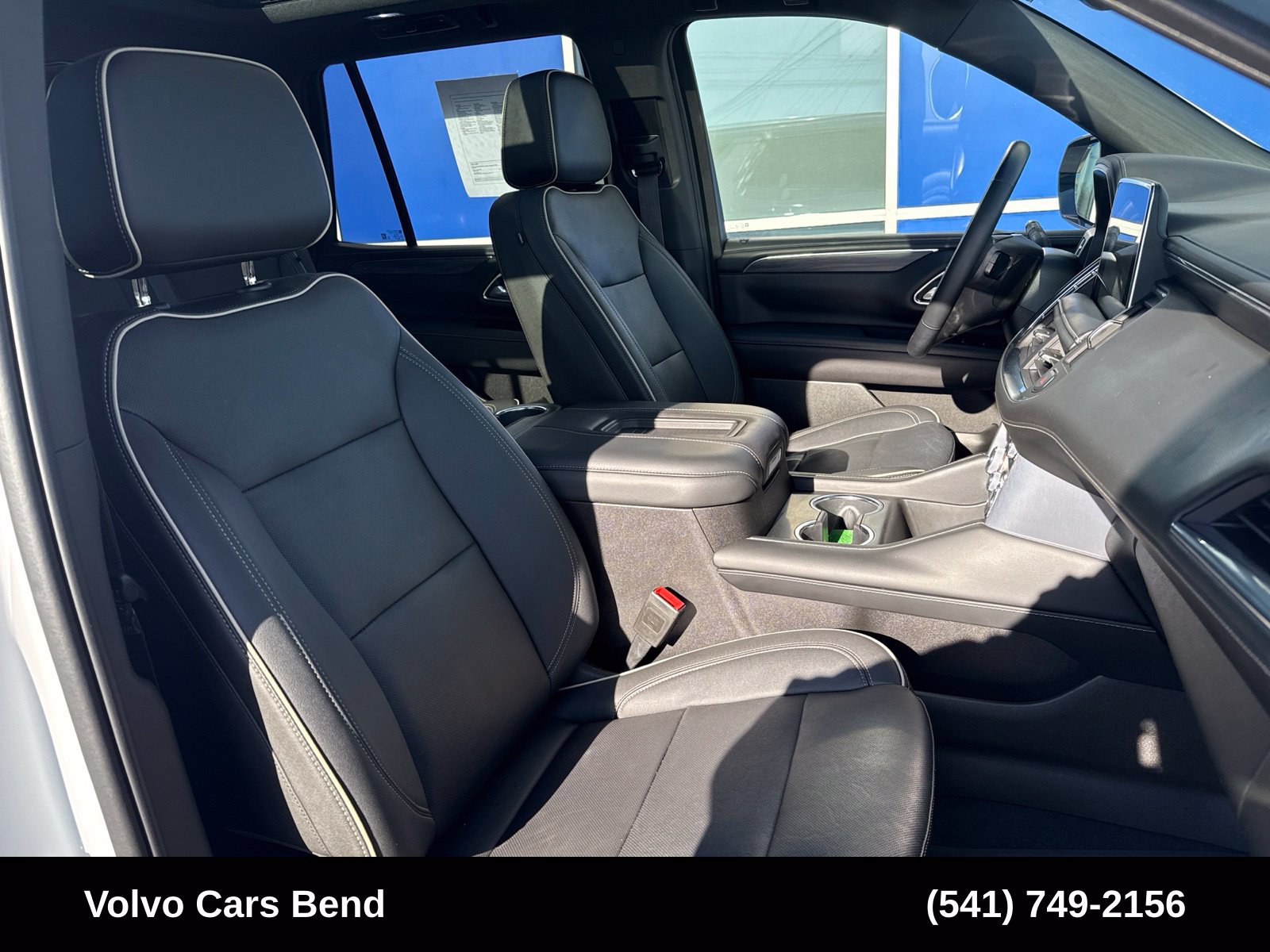 Used 2023 GMC Yukon SLT w/ SLT Premium Package AWD/4WD image 25