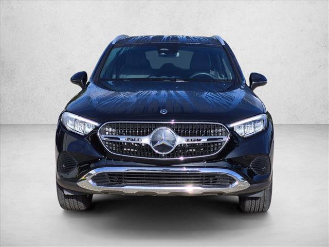 Certified 2025 Mercedes-Benz GLC 300 image 2