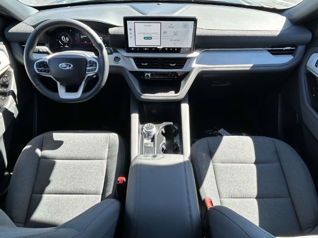 New 2027 Ford Explorer Active RWD image 6