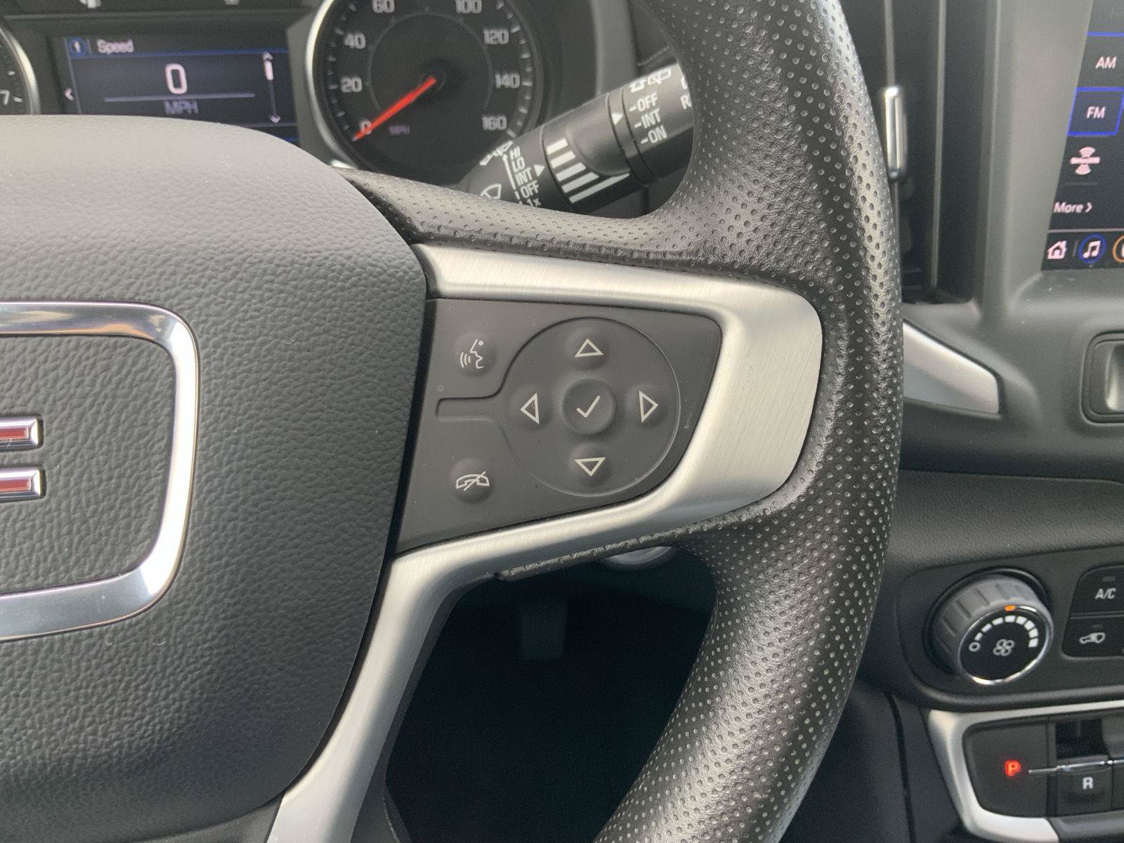 Used 2023 GMC Terrain SLE AWD/4WD image 25