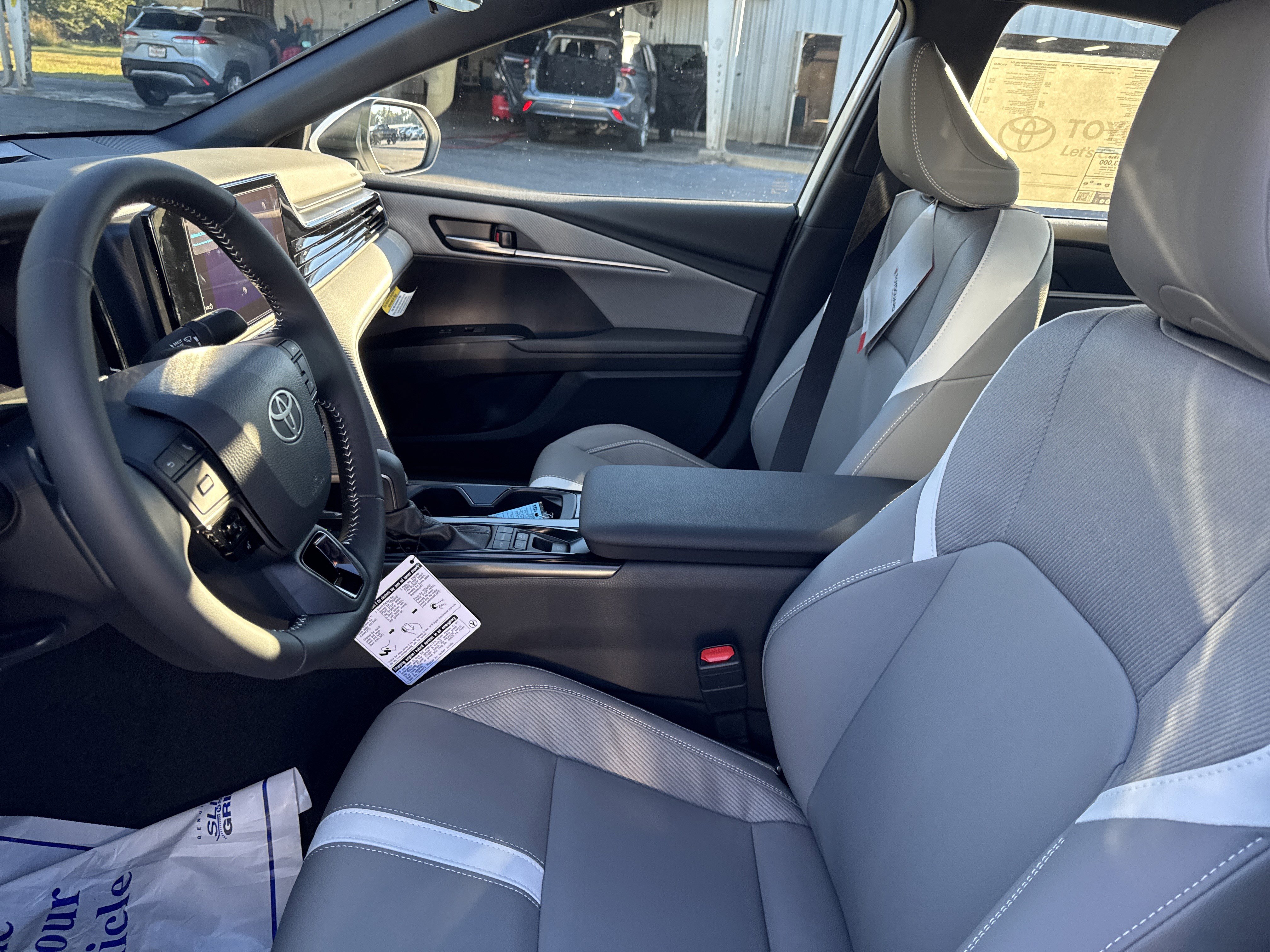 New 2026 Toyota Camry SE image 13