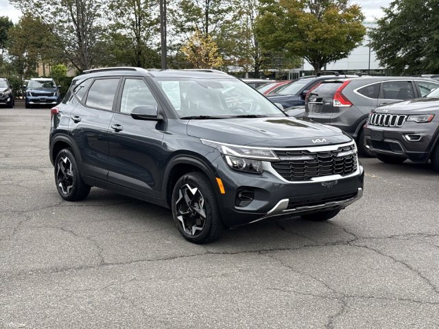 Used 2025 Kia Seltos S