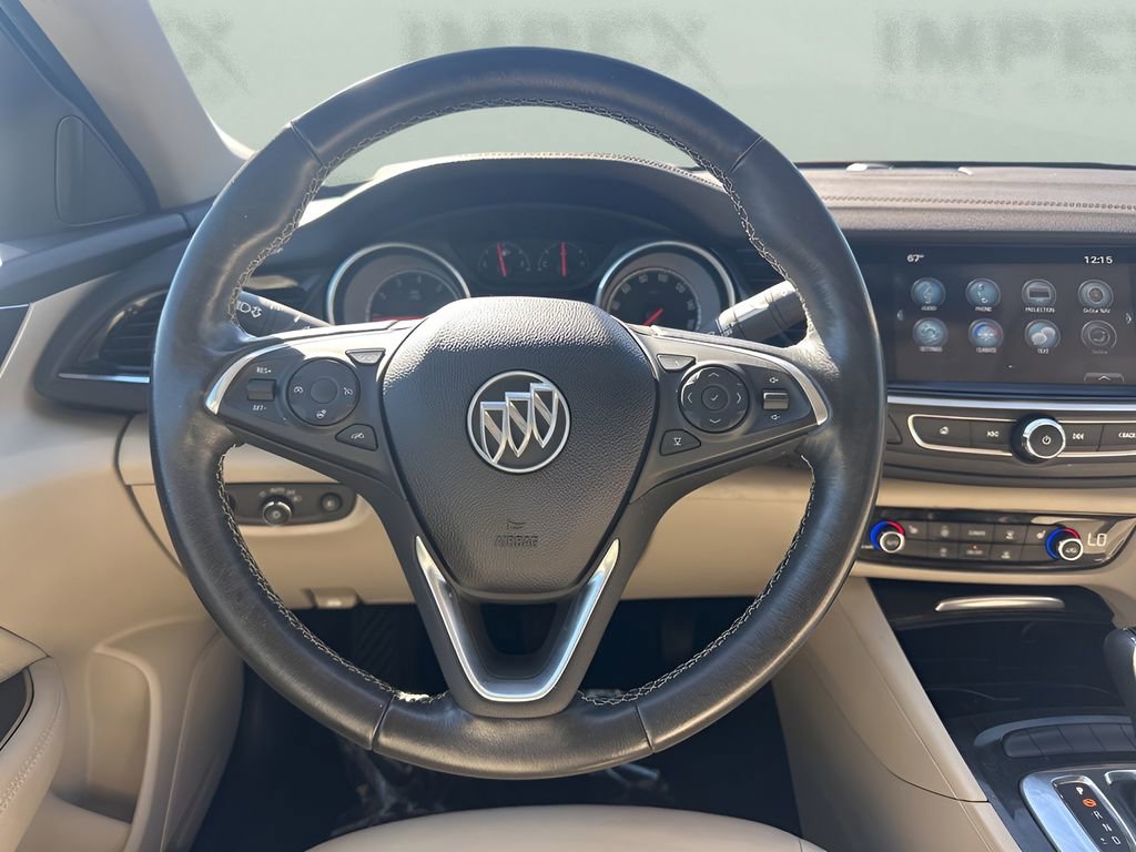 Used 2018 Buick Regal Essence image 13