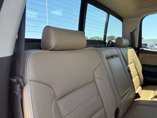 Used 2018 GMC Sierra 2500 Denali w/ Duramax Plus Package AWD/4WD image 43