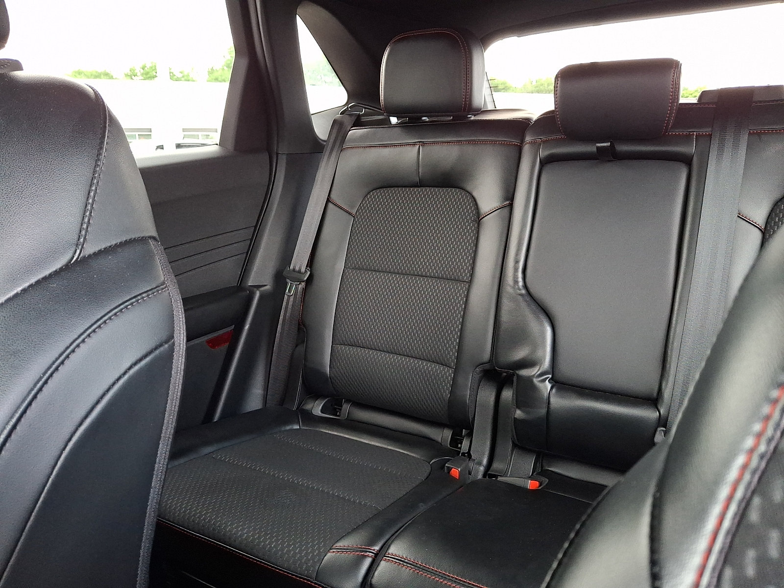 Certified 2023 Ford Escape ST-Line w/ Tech Pack #1 AWD/4WD image 18