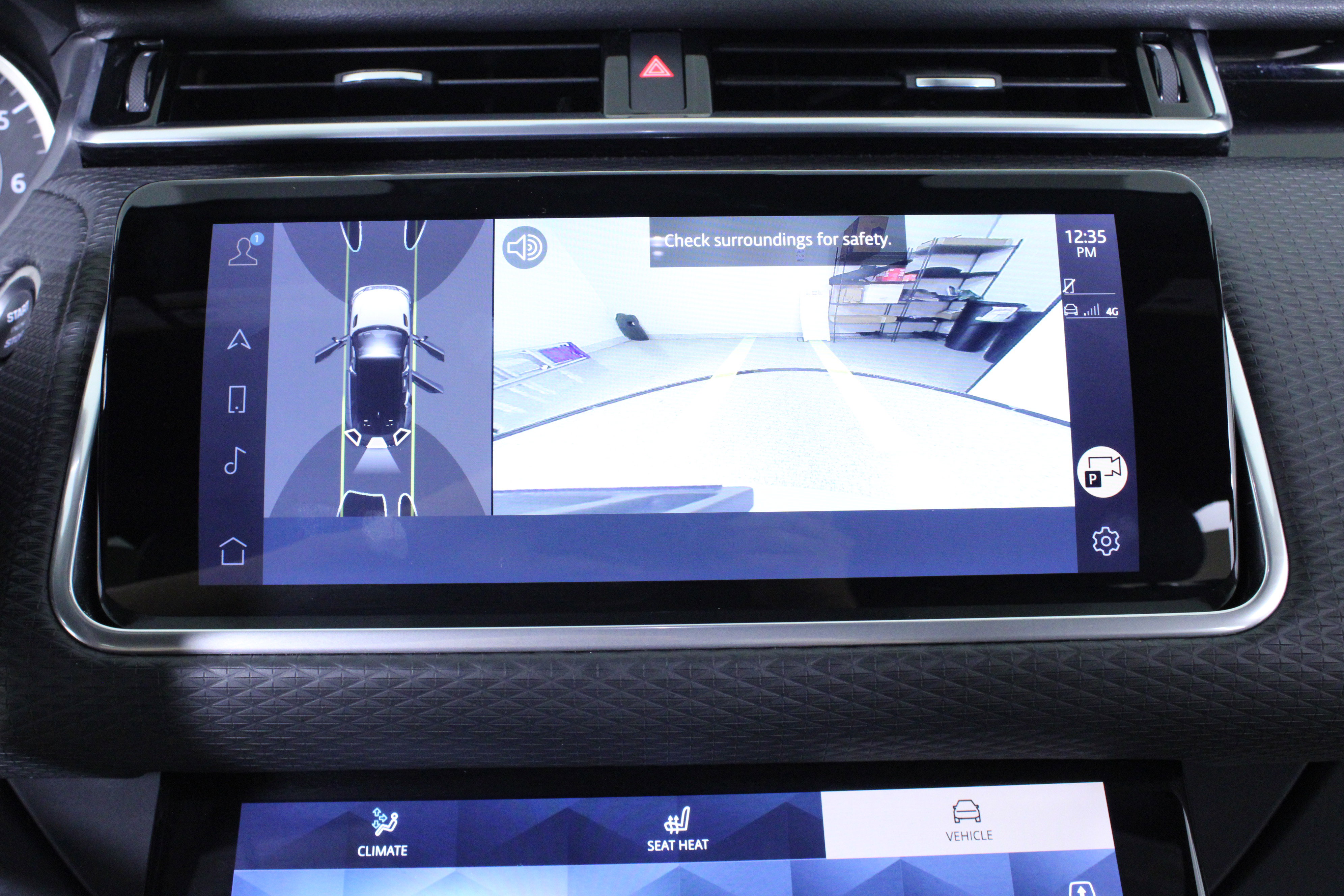 Used 2023 Land Rover Range Rover Velar R-Dynamic S image 27