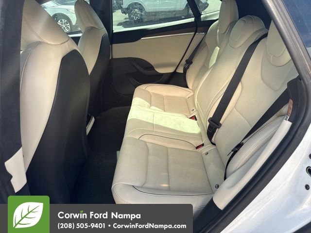 Used 2021 Tesla Model S Plaid image 11