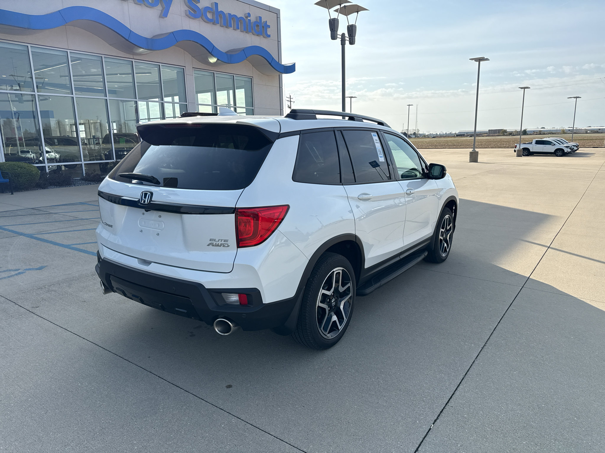 Used 2022 Honda Passport Elite image 5