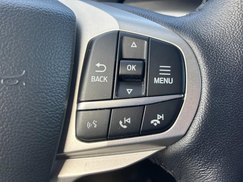 Used 2022 Ford Explorer XLT w/ Equipment Group 202A image 22