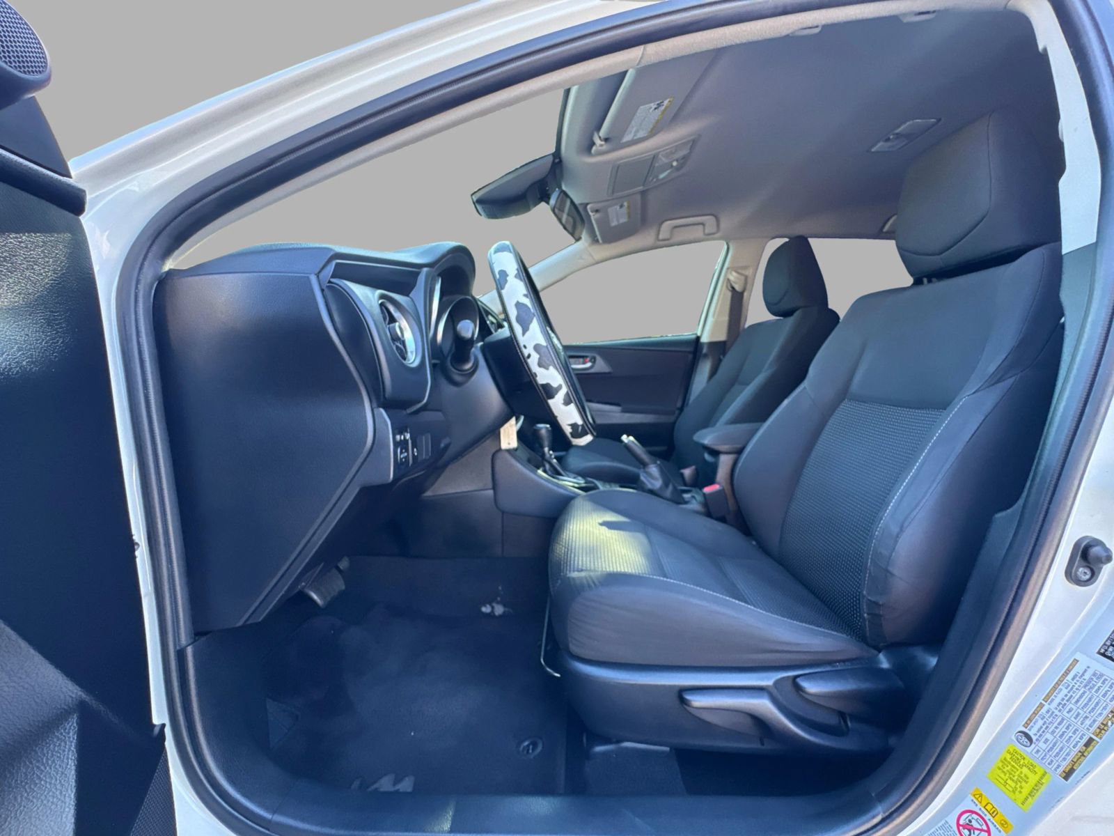 Used 2017 Toyota Corolla iM w/ Carpet Mat Package FWD image 22