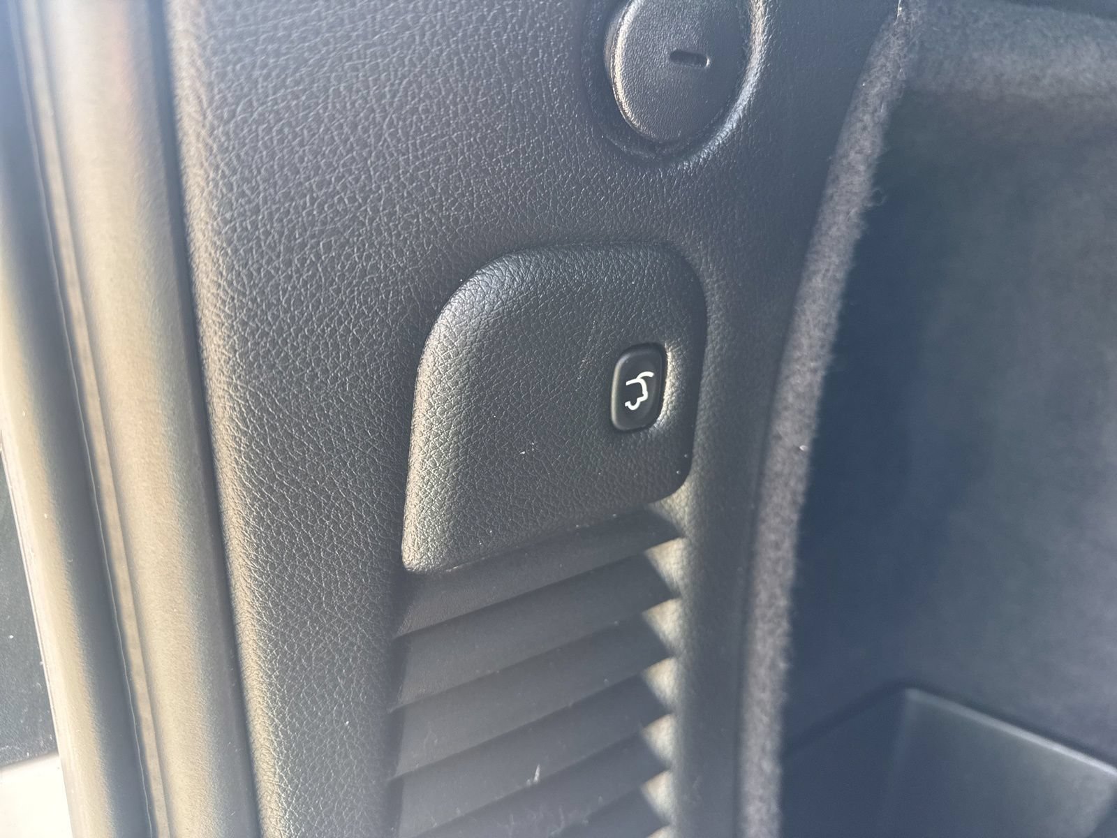 Used 2023 Dodge Durango GT AWD/4WD image 19