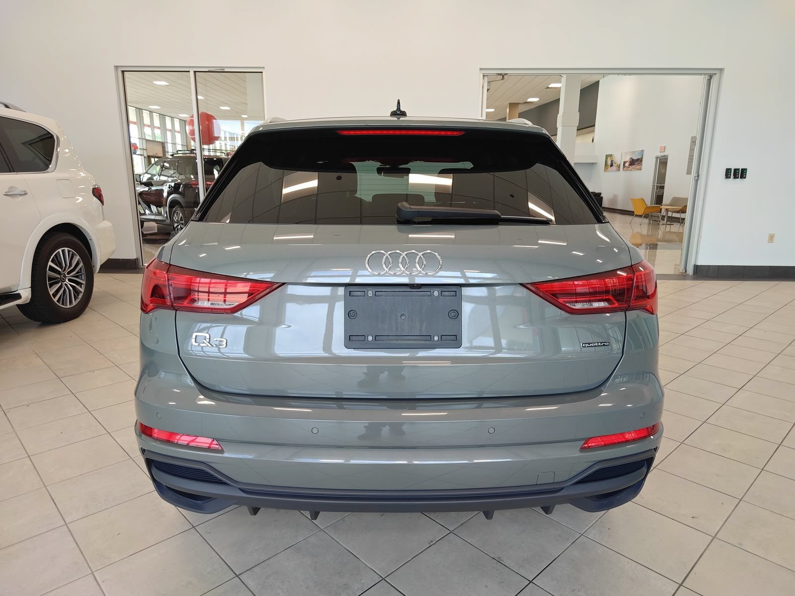 Used 2024 Audi Q3 2.0T Premium AWD/4WD image 4