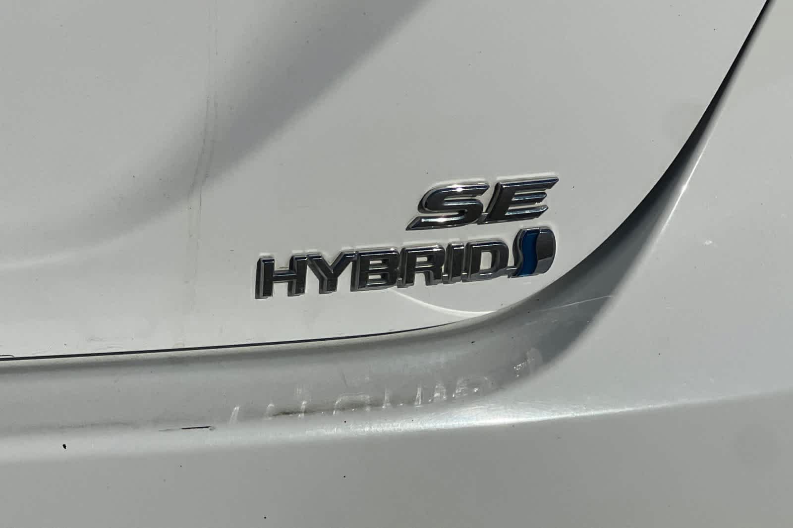Used 2019 Toyota Camry SE w/ Audio Package FWD image 24